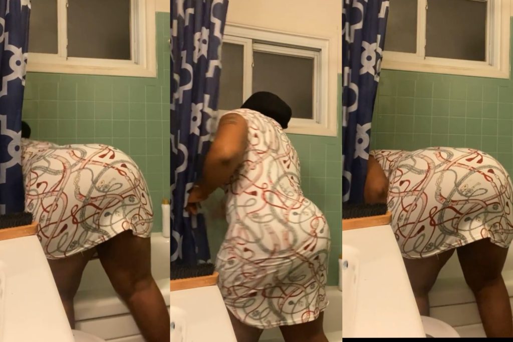Lady Showing Off Massive Ass In Bathroom